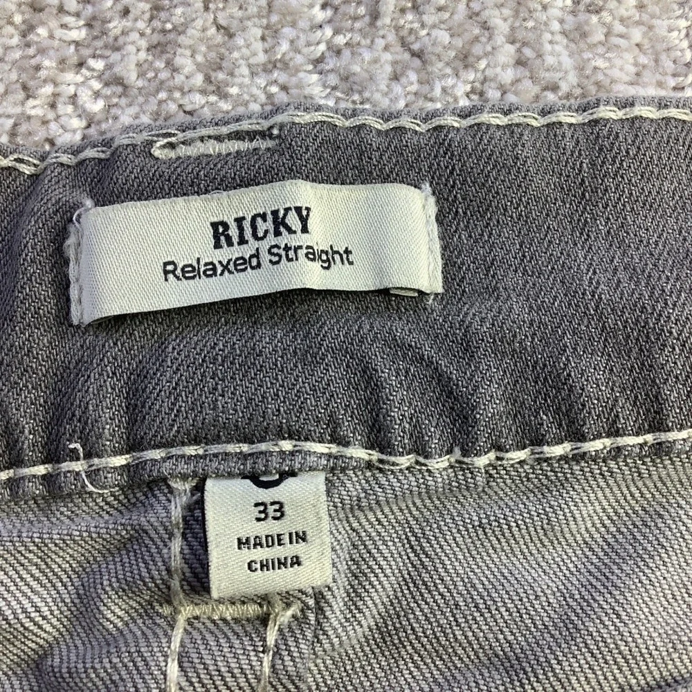 True Religion Ricky Big T Flap Relaxed Straight Jeans 33 x 34 (Actual 34x33) NWT